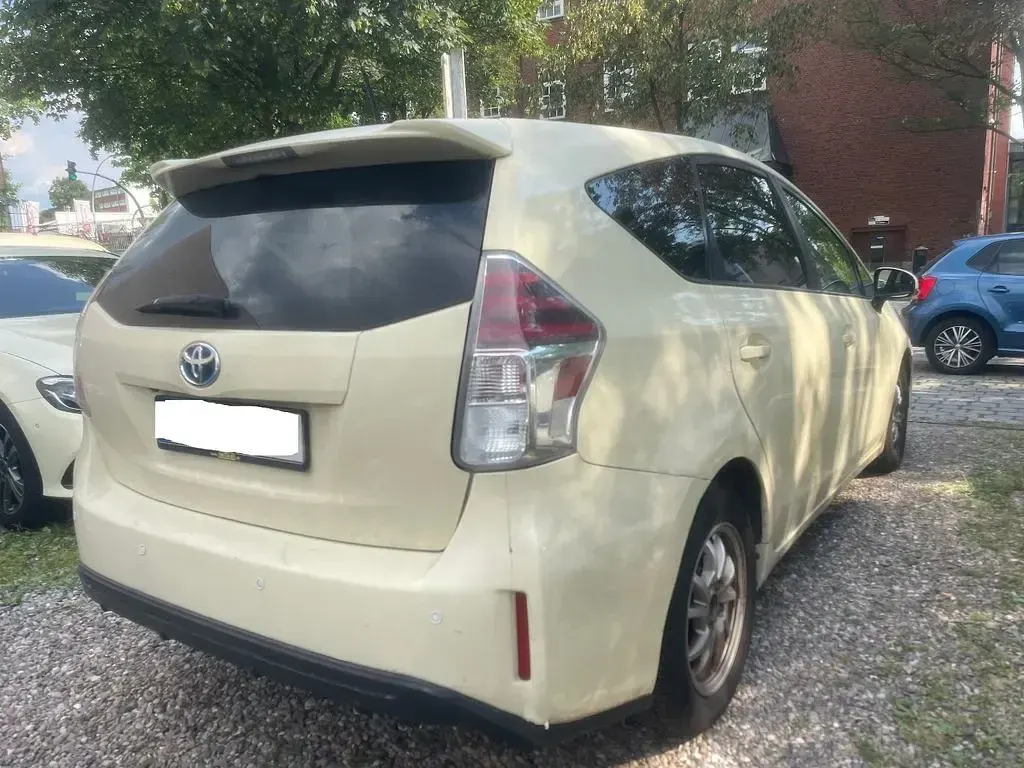 Gebraucht Toyota Prius+ 99 PS (72 kW) 2019 Weiß Van / Kleinbus