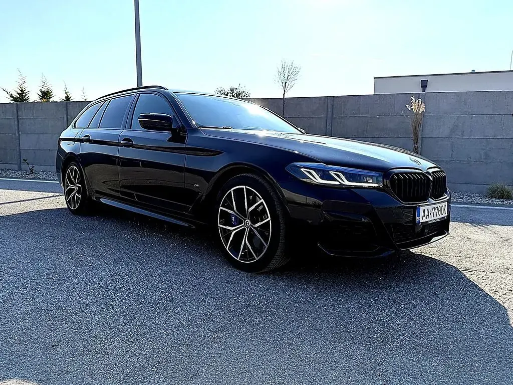 Gebraucht BMW 540 M Sport 340 PS (250 kW) 2022 Schwarz Kombi