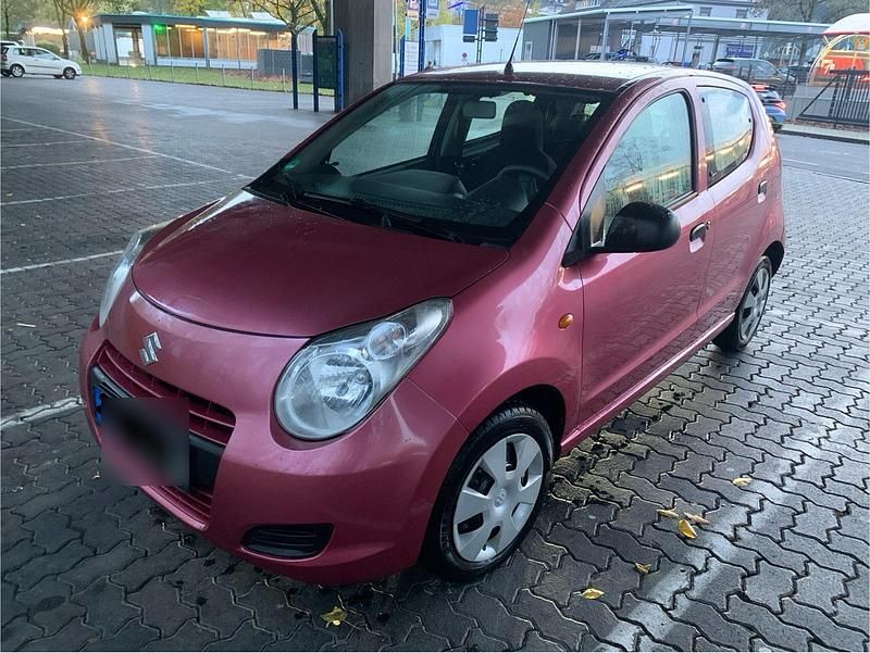 Rot Gebraucht 2010 Suzuki Alto Kleinwagen | 2.000 € (Etwas zu teuer) - Bild 1/4