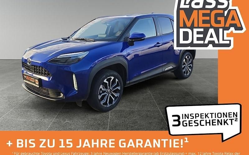 Blau Gebraucht 2022 Toyota Yaris Cross Team SUV | 22.980 € (Fairer Preis) - Bild 1/4