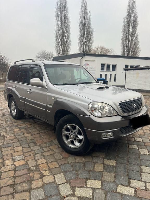 Silber Gebraucht 2005 Hyundai Terracan GLS SUV | 3.000 € (Guter Preis) - Bild 1/4