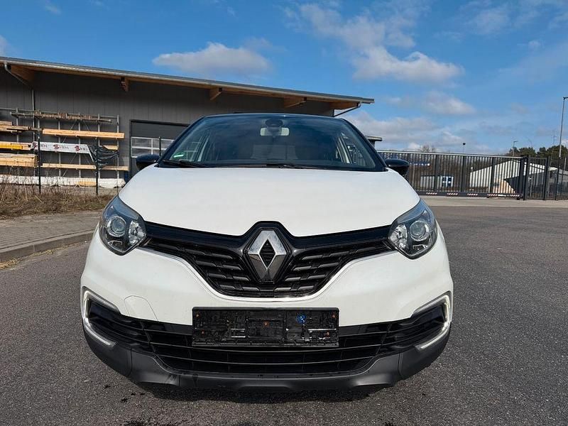 Gebraucht Renault Captur LIMITED 118 PS (86 kW) 2018 Weiß SUV