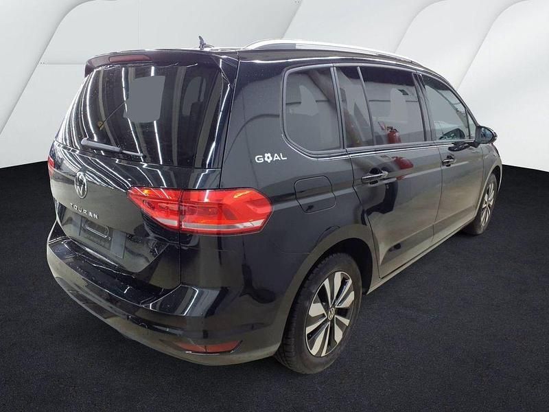 Gebraucht VW Touran Goal 150 PS (110 kW) 2025 Grenadillschwarz metallic Van / Kleinbus