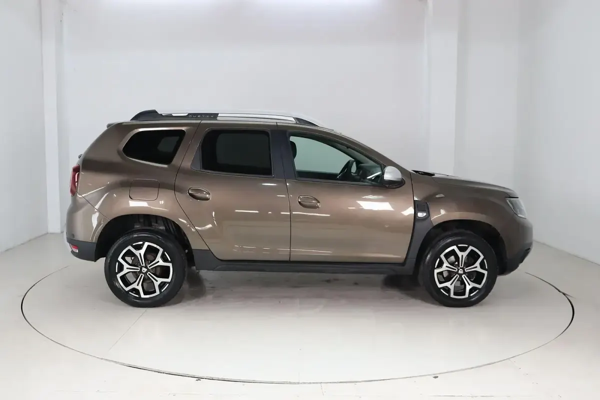 Używany Dacia Duster 131 KM (96 kW) 2019 Brązowy SUV