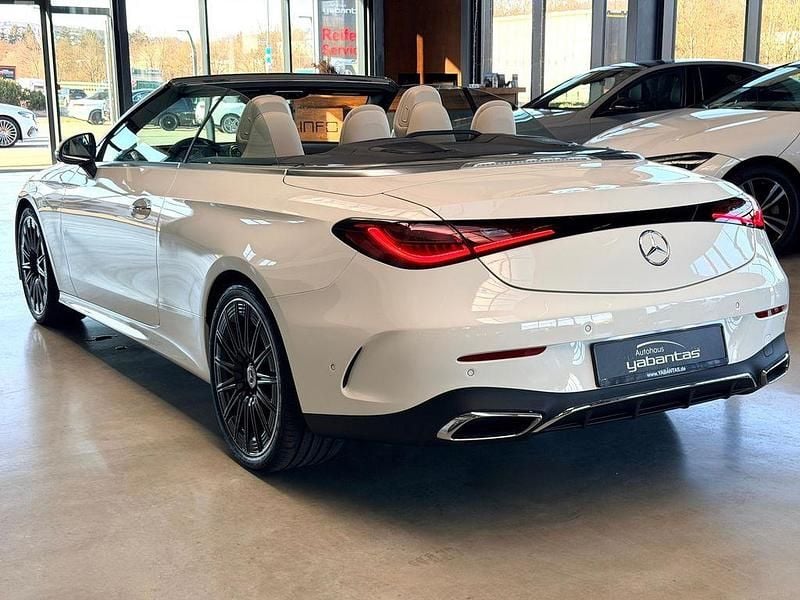 Gebraucht Mercedes CLE300 Premium 281 PS (206 kW) 2025 Weiß Cabrio