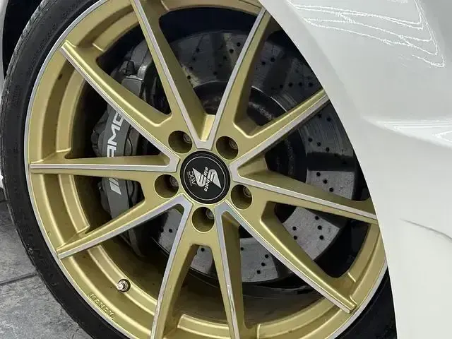 Gebraucht Mercedes C63 AMG AMG 457 PS (336 kW) 2013 Weiß Coupé