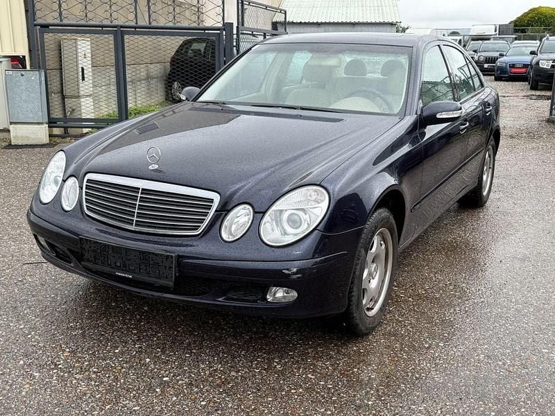 Gebraucht 2003 Mercedes E270 Elegance Limousine | 2.799 € (Guter Preis) - Bild 1/4
