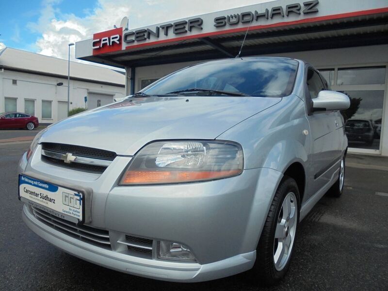 Grau Gebraucht 2006 Chevrolet Kalos SX Limousine | 3.999 € (Teuer) - Bild 1/4