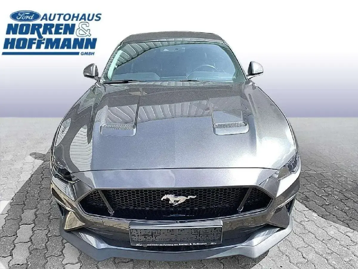 Gebraucht Ford Mustang GT Convertible 450 PS (330 kW) 2019 Magneticgrau (metallic) Cabrio