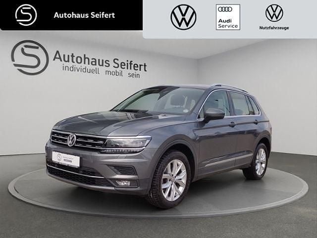 Gebraucht VW Tiguan Highline 190 PS (139 kW) 2020 Indiumgrau metallic (metallic) SUV