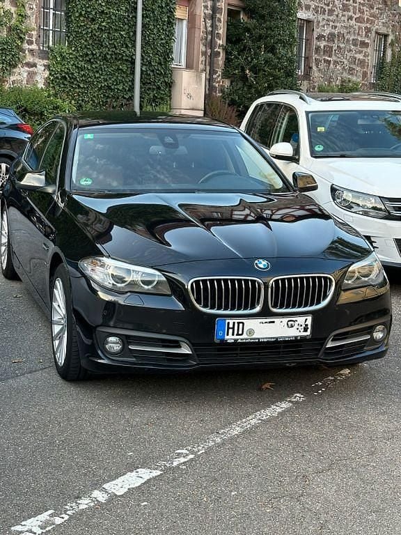 Gebraucht BMW 525 218 PS (160 kW) 2015 Schwarz Limousine
