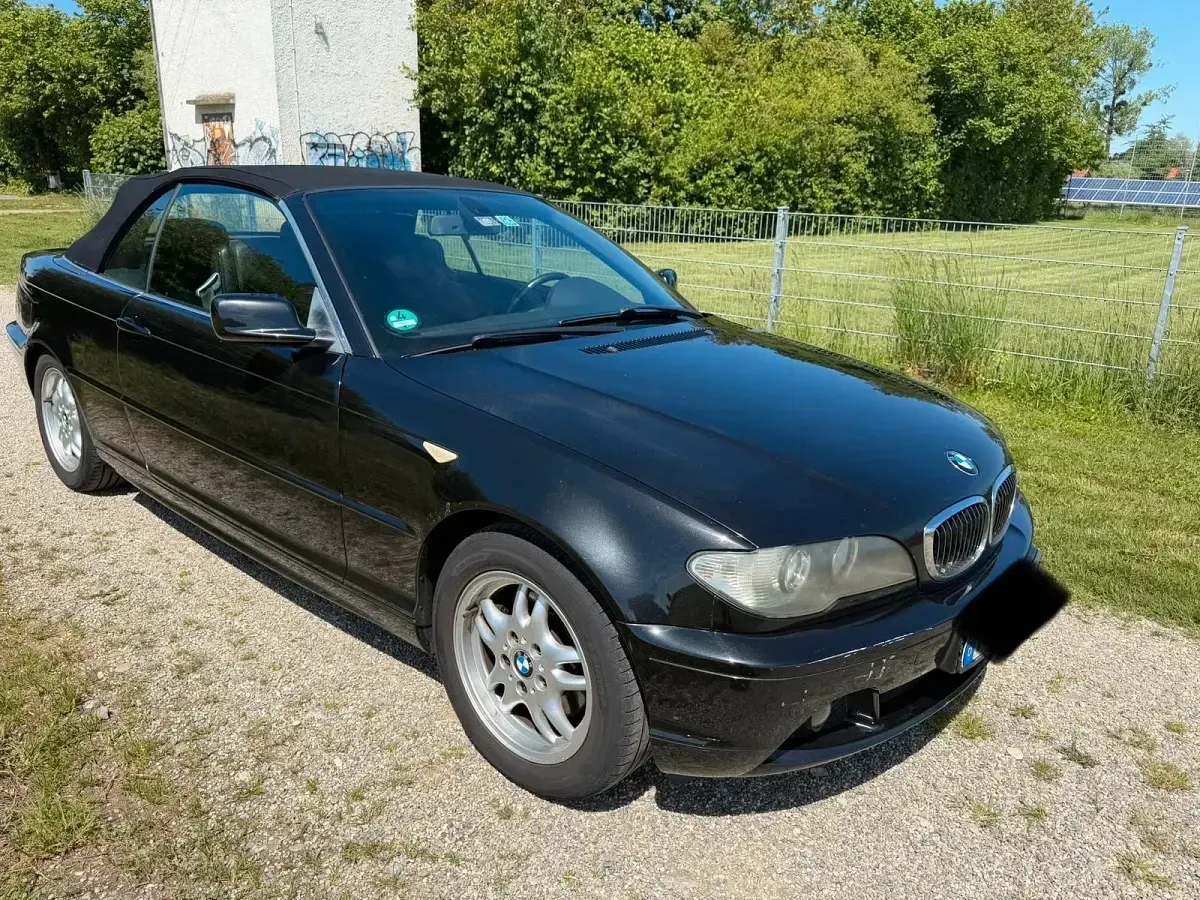 Gebraucht BMW 320 Cabriolet 170 PS (125 kW) 2004 Schwarz Cabrio