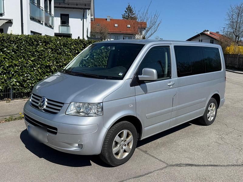 Second-hand VW T5 131 CP (96 kW) 2005 Argintiu Van