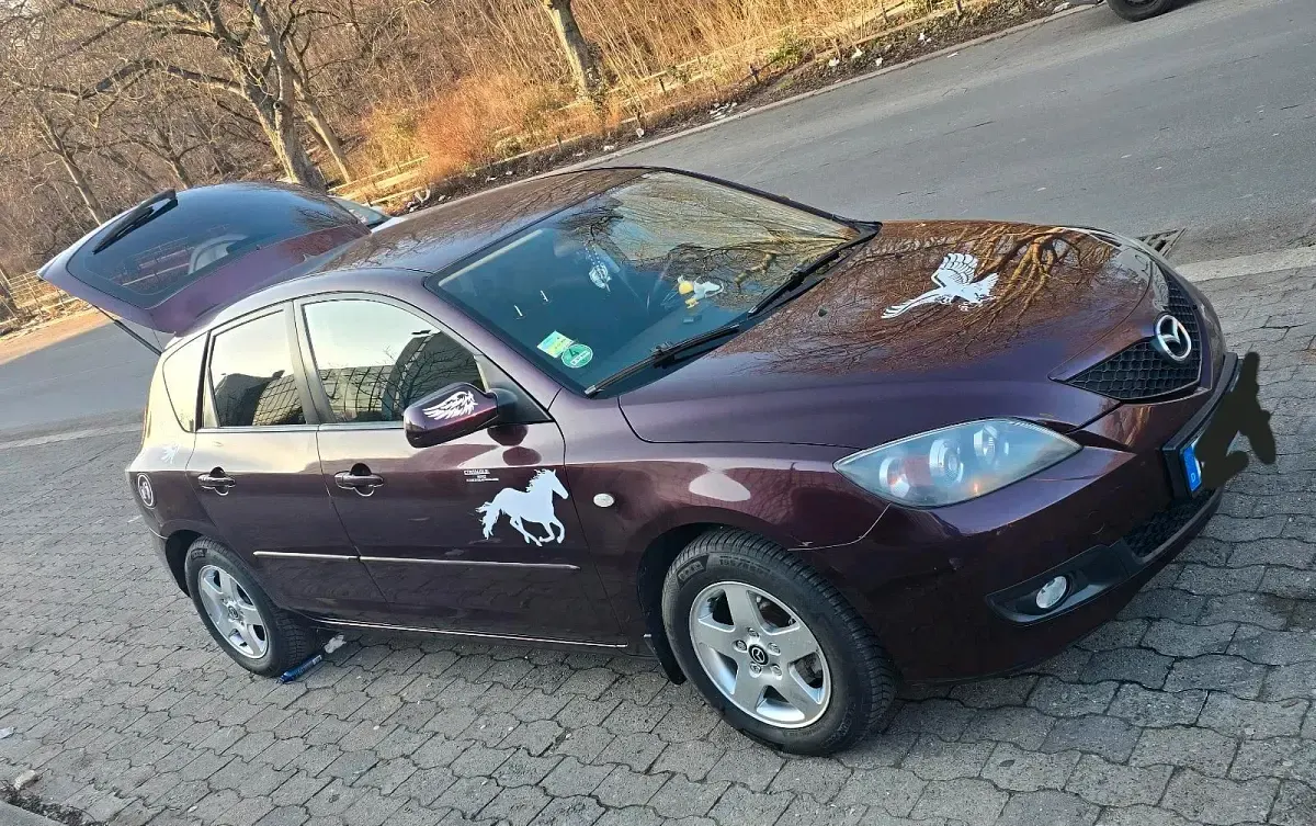 Gebraucht Mazda 3 105 PS (77 kW) 2007 Violet Kleinwagen