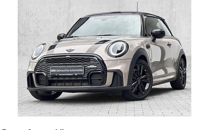 Grau Gebraucht 2022 Mini Cooper Clubman Kombi | 20.880 € (Fairer Preis) - Bild 1/4