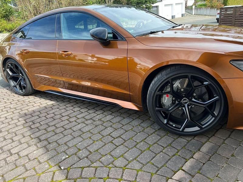 Gebraucht Audi RS7 Ambiente 600 PS (441 kW) 2022 Braun Kleinwagen