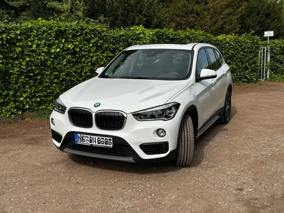 Gebraucht BMW X1 Advantage 150 PS (110 kW) 2015 Weiß SUV