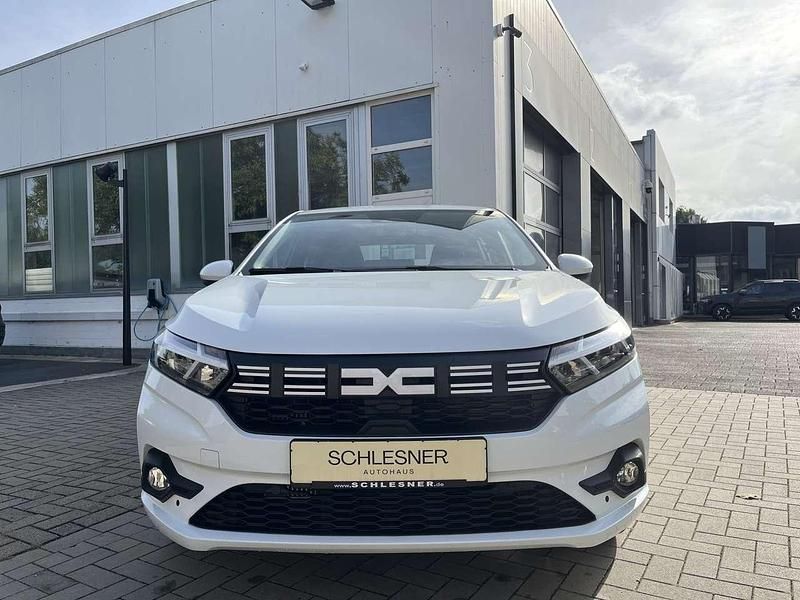 Neu Dacia Sandero Expression 91 PS (66 kW) 2025 Arktisweiß Kleinwagen