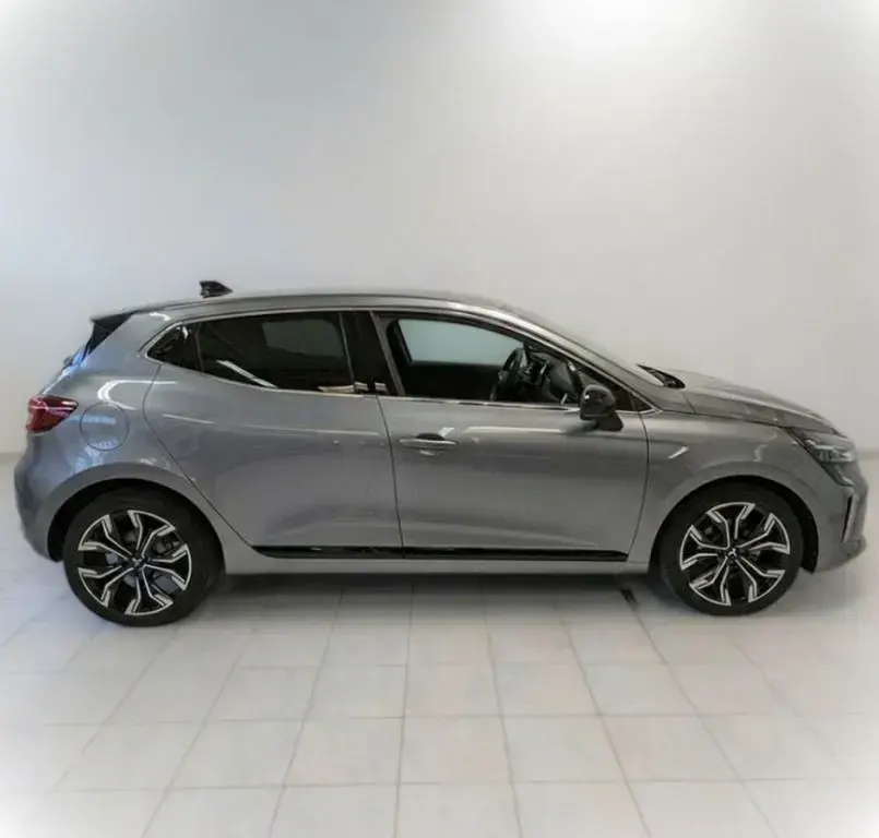 Neu Mitsubishi Colt Edition 91 PS (66 kW) 2025 Grau Kleinwagen