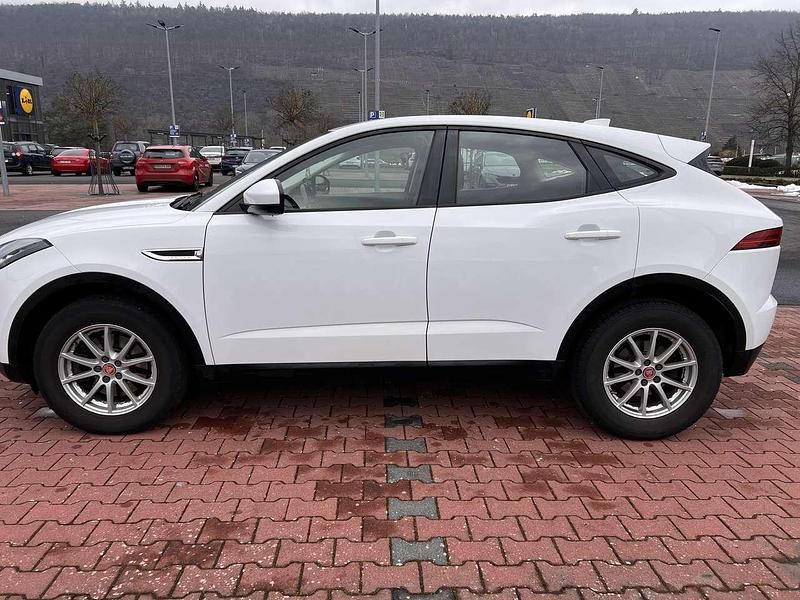 Second-hand Jaguar E-Pace R-Dynamic 150 CP (110 kW) 2018 Alb SUV