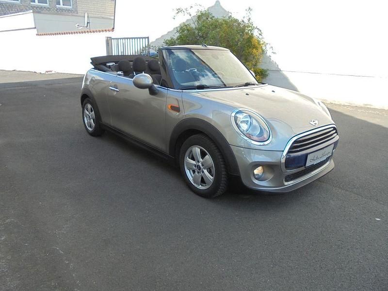 Gebraucht Mini Cooper Cabriolet 136 PS (100 kW) 2016 Melting silver metallic Cabrio