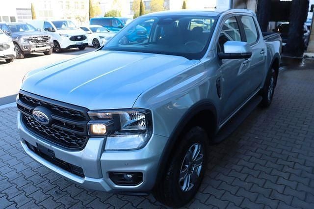Nowe Ford Ranger XLT 170 KM (125 kW) 2026 Srebrny Pickup