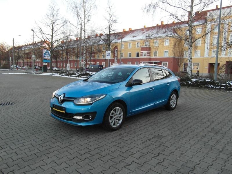 Gebraucht Renault Mégane III LIMITED 132 PS (97 kW) 2015 Blau Limousine