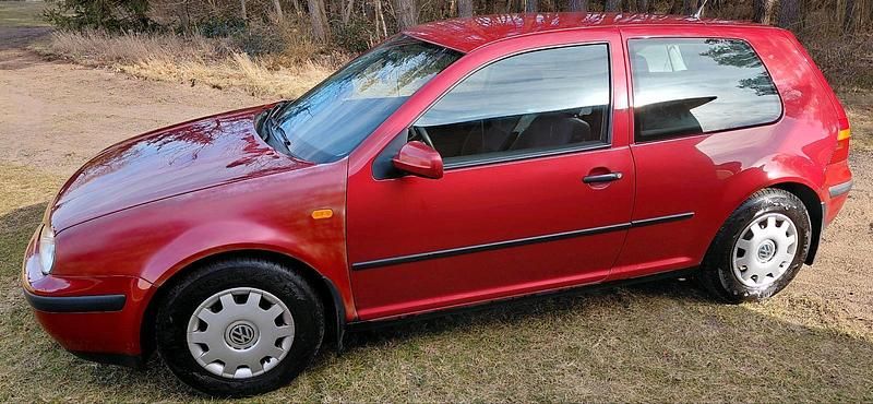 Gebraucht VW Golf III 75 PS (55 kW) 1998 Rot Limousine