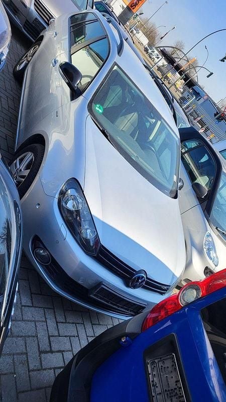 Gebraucht VW Golf VII Match 105 PS (77 kW) 2013 Silber Kombi