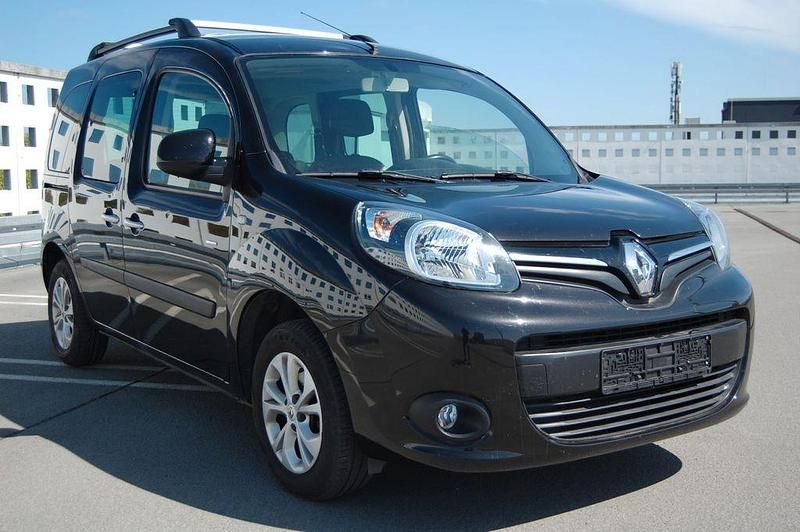 Gebraucht Renault Kangoo LIMITED 114 PS (83 kW) 2016 Schwarz Van / Kleinbus