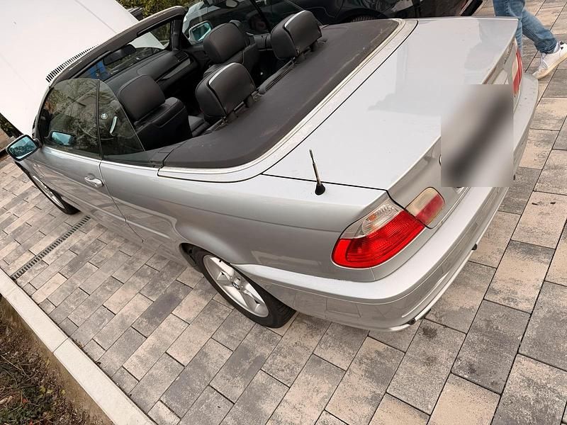 Gebraucht BMW 320 Cabriolet 170 PS (125 kW) 2001 Silber Cabrio