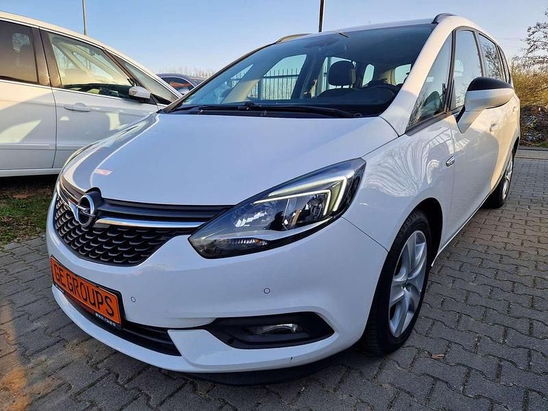 Gebraucht Opel Zafira Edition 170 PS (125 kW) 2016 Schneeweiss/summitwhite/arctic Van / Kleinbus