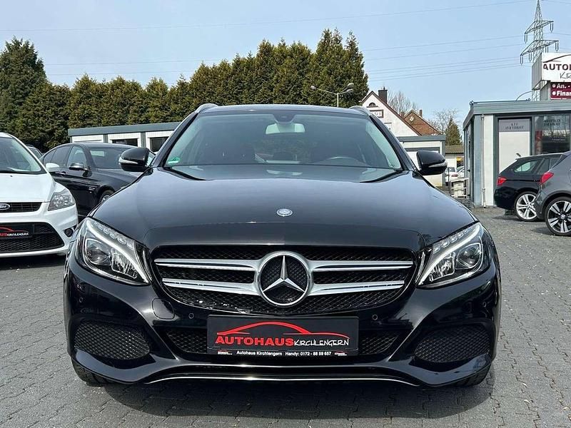 Gebraucht Mercedes C180 Business 156 PS (114 kW) 2015 Schwarz/baltic black Kombi