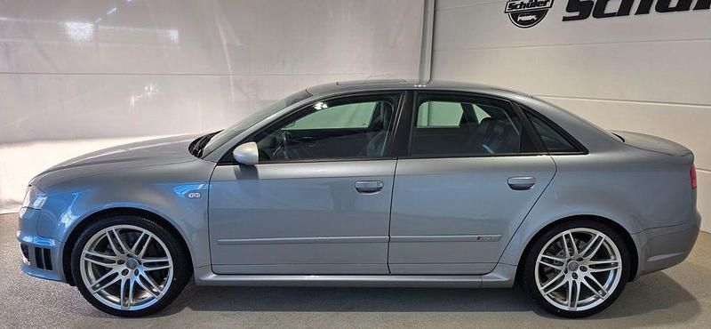 Gebraucht Audi RS4 Ambiente 420 PS (308 kW) 2006 Silber Limousine