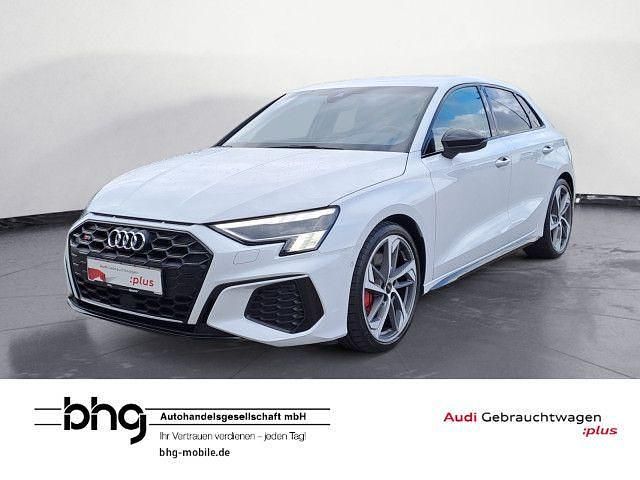 Weiß Gebraucht 2021 Audi S3 Ambiente Limousine | 33.750 € (Guter Preis) - Bild 1/4