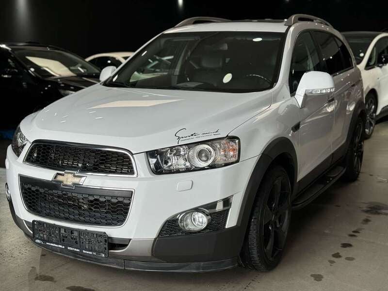 Schneeweiss/summitwhite/arctic Gebraucht 2013 Chevrolet Captiva SUV | 8.950 € (Fairer Preis) - Bild 1/4