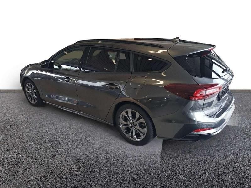 Gebraucht Ford Focus ST-Line 125 PS (91 kW) 2024 Magneticgrau (metallic) Kombi