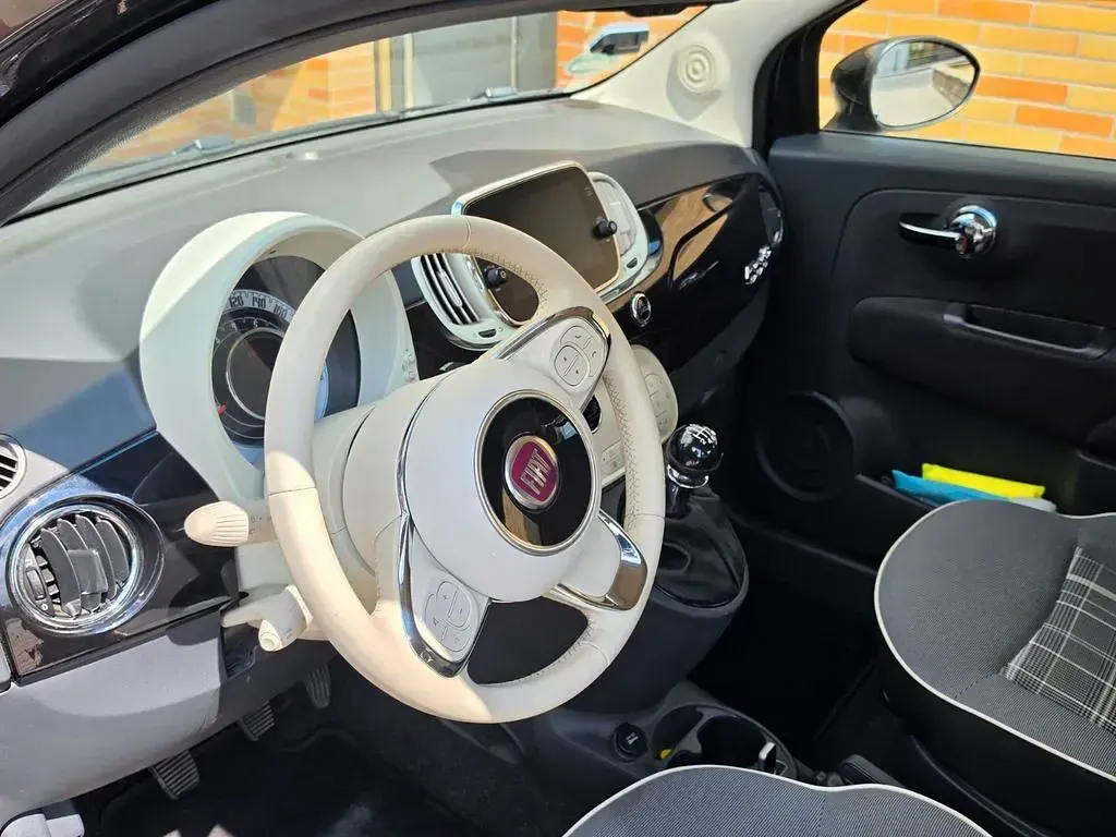 Gebraucht Fiat 500C Lounge 105 PS (77 kW) 2018 Schwarz Cabrio
