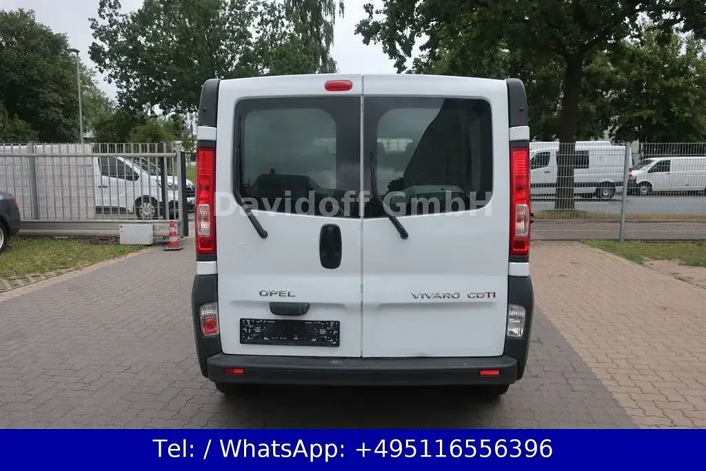 Gebraucht Opel Vivaro 114 PS (83 kW) 2012 Weiß Van / Kleinbus