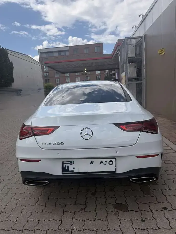 Gebraucht Mercedes CLA200 AMG line 163 PS (119 kW) 2023 Coupé