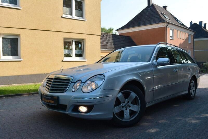 Silber Gebraucht 2007 Mercedes E350 Elegance Kombi | 8.990 € (Fairer Preis) - Bild 1/4