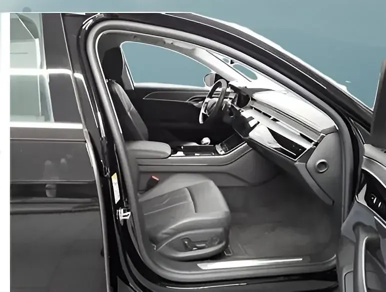 Gebraucht Audi A8 286 PS (210 kW) 2023 Schwarz Limousine