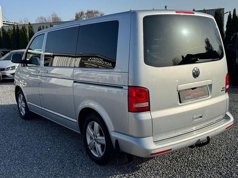 Gebraucht VW Multivan 179 PS (131 kW) 2014 Silber Van / Kleinbus