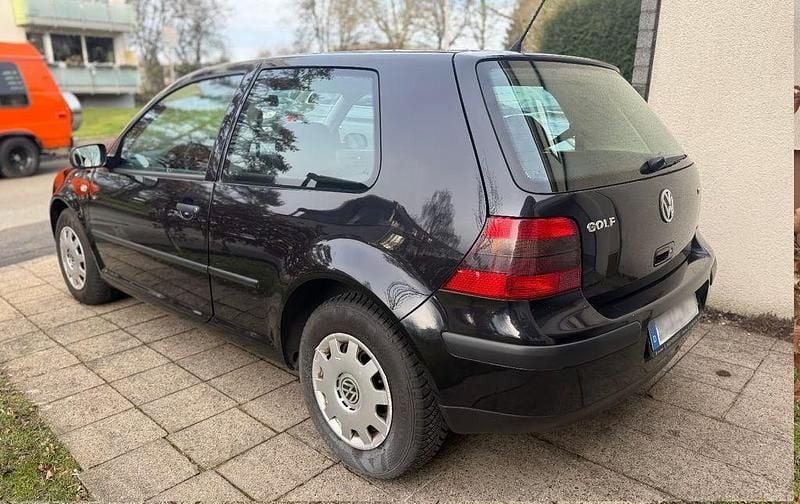 Gebraucht VW Golf IV 105 PS (77 kW) 2001 Schwarz Limousine