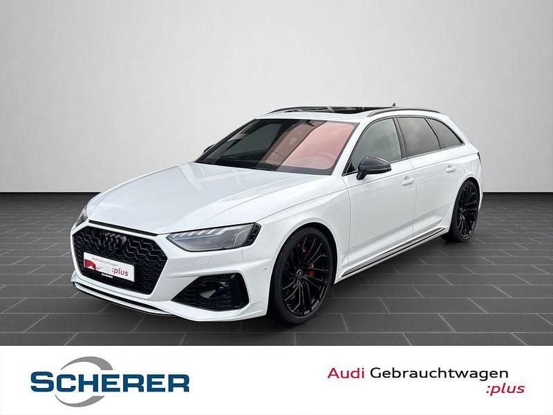 Gletscherweiß metallic (metallic) Gebraucht 2022 Audi RS4 Advanced Kombi | 65.900 € (Guter Preis) - Bild 1/4