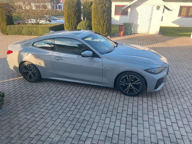 Grau Gebraucht 2022 BMW 430 Performance Coupé | 38.000 € (Guter Preis) - Bild 1/4