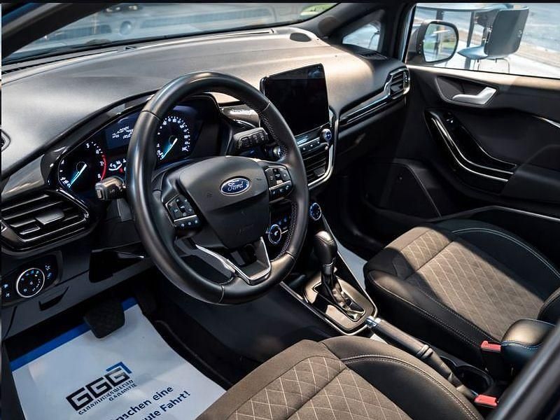 Gebraucht Ford Fiesta Active 101 PS (74 kW) 2021 Blau Limousine