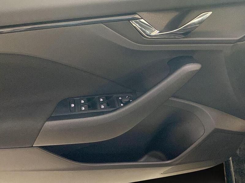 Gebraucht Skoda Scala Selection 116 PS (85 kW) 2025 Schwarz Kleinwagen