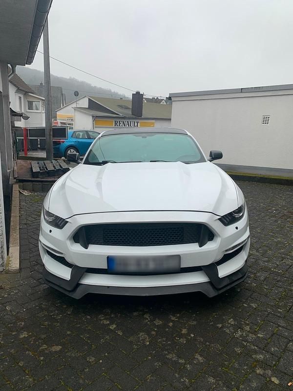 Second-hand Ford Mustang 310 CP (228 kW) 2017 Alb Coupe