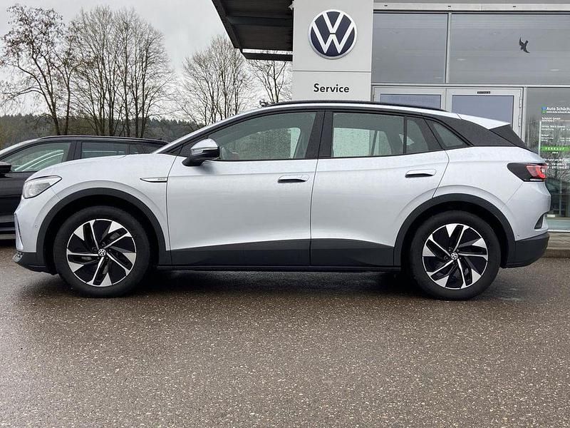 Gebraucht VW ID.4 Pro Performance 150 kW (204 PS) 2022 Scale silver metallic SUV